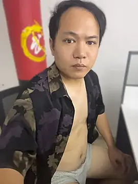 yanyanxixi stripchat live cam model