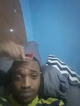 Dirtydyan stripchat live cam model