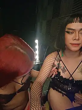 Alluring-Katrina stripchat live cam model
