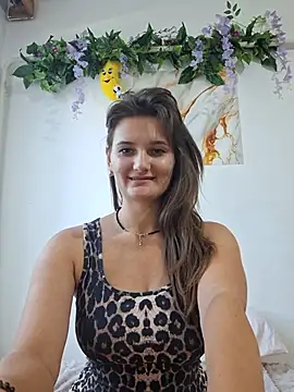 Nika_aa stripchat live cam model