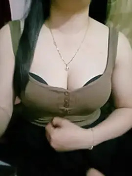 SansanCii stripchat live cam model
