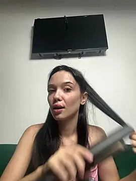 KaylaRosa stripchat live cam model