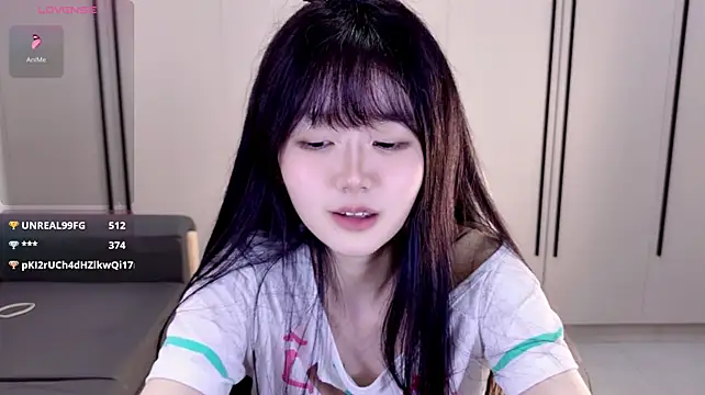 Keke-33 stripchat live cam model