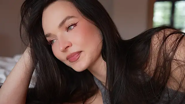 ibiddi stripchat live cam model