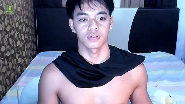 Crazyasiancum1 stripchat live cam model