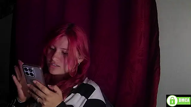 StarElii stripchat live cam model