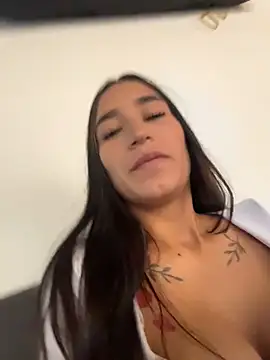 ROSIEPIXEL stripchat live cam model