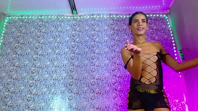newgroupxxx stripchat live cam model