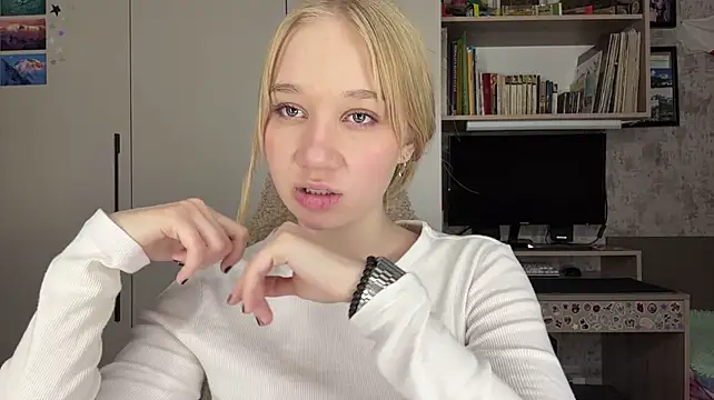 MargareteBerdar stripchat live cam model
