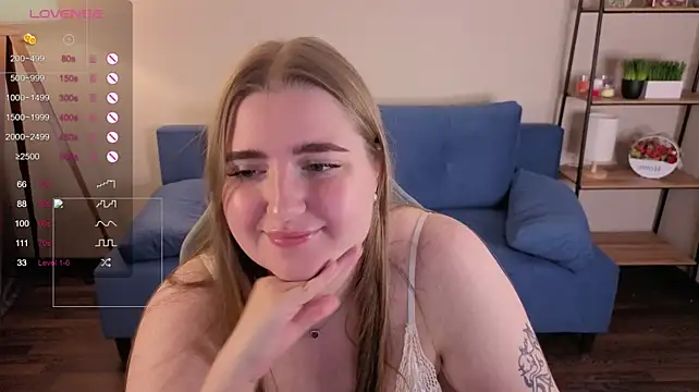 HaileyClifford stripchat live cam model