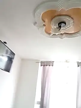 EliteCoupleMM stripchat live cam model