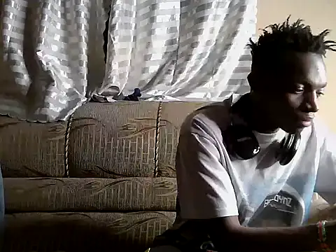 JewelFuckEntertainer212 stripchat live cam model