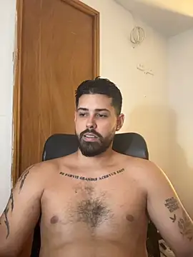 justin-tate stripchat live cam model