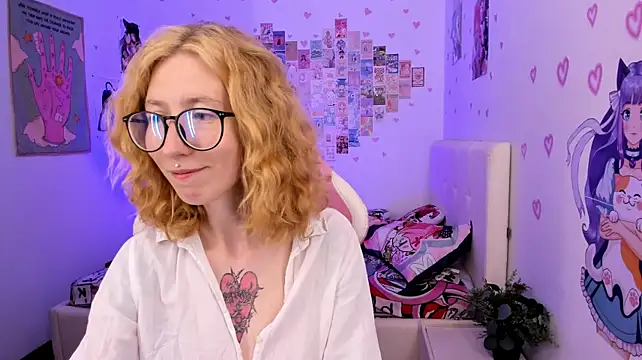 TerriaReed stripchat live cam model