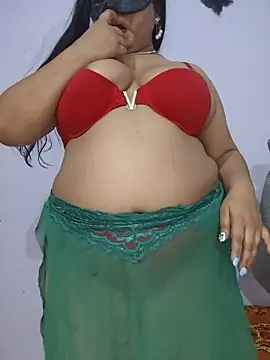BigAssAyeaha stripchat live cam model