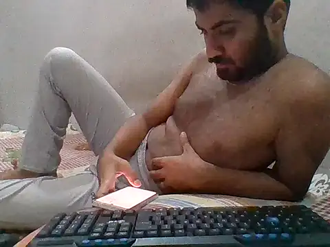 Rooh_afza_22 stripchat live cam model
