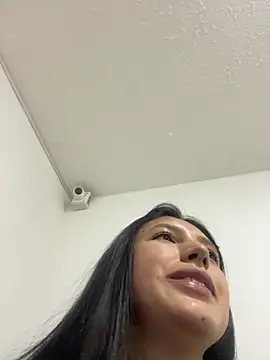 Dulce_Valery_ stripchat live cam model