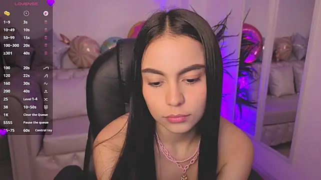 Aleejaa__ stripchat live cam model