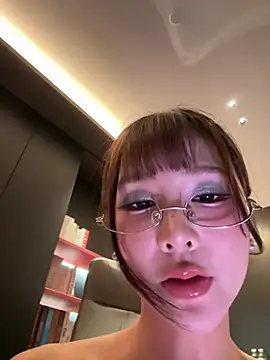 nidekikibabe-2026 stripchat live cam model