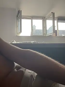 XiaaaaaaV stripchat live cam model