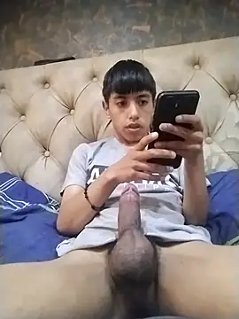 danuel23 stripchat live cam model