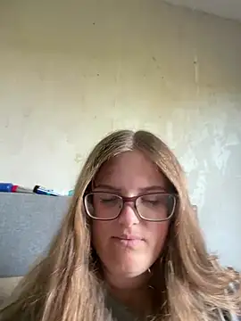 CurvyPaar2 stripchat live cam model