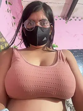 isha_sharma2002 stripchat live cam model