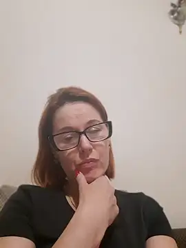 LanaOlbenst stripchat live cam model