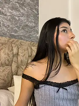 chloe_bluee_ stripchat live cam model
