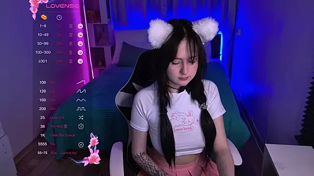 karinahili stripchat live cam model