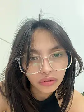 Tattiana12 stripchat live cam model