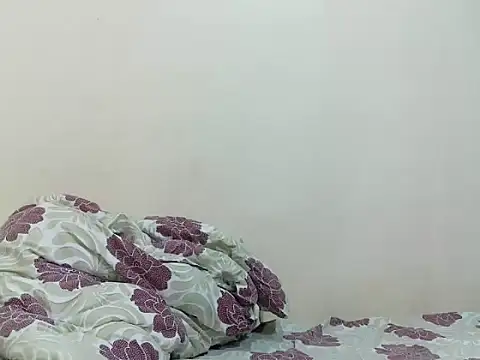 BerryJulie stripchat live cam model