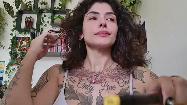 TaliMajesty stripchat live cam model