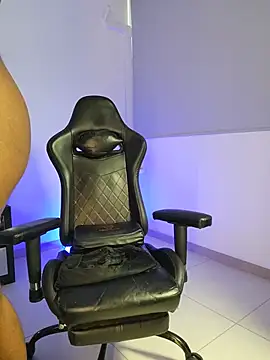 johnjaguar1_ stripchat live cam model
