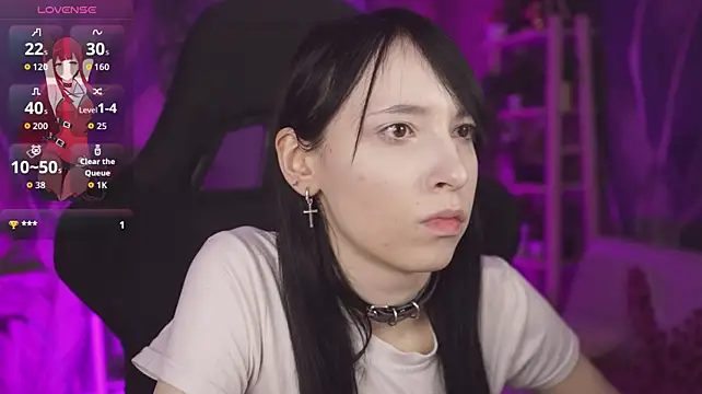 SeraphineSparda stripchat live cam model