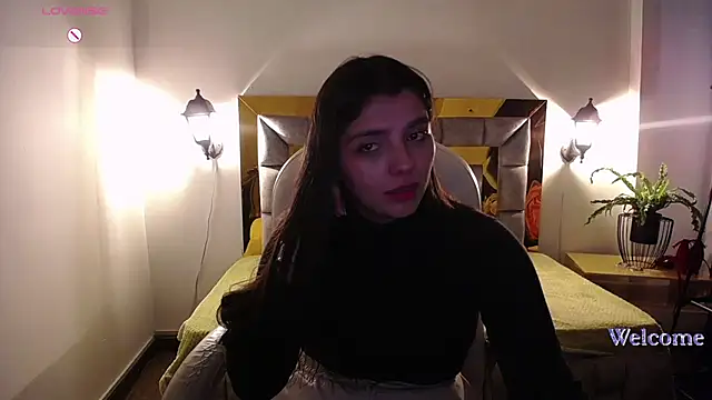issa__nassar stripchat live cam model