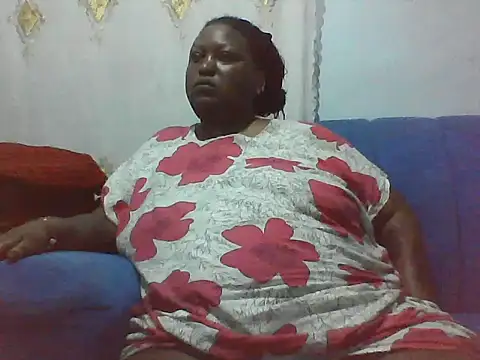 fat_ebonyqueen stripchat live cam model