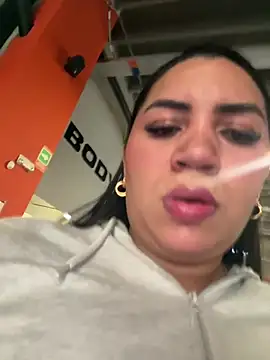 Conny_honeyy stripchat live cam model