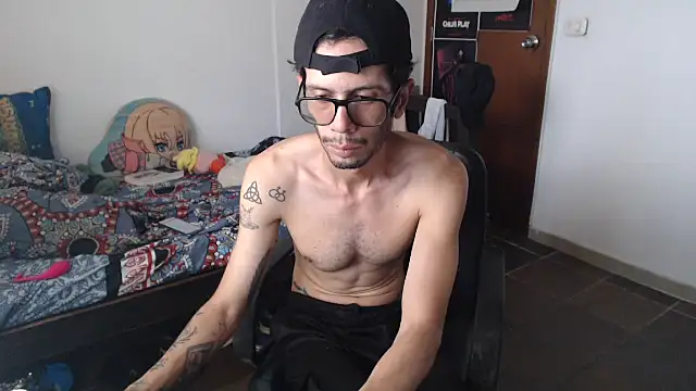 alisterxxx stripchat live cam model