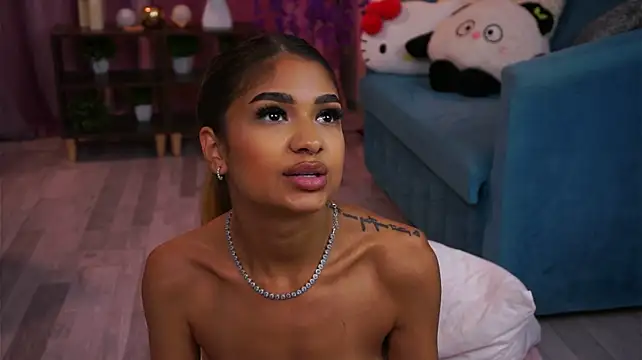AshaYuva stripchat live cam model