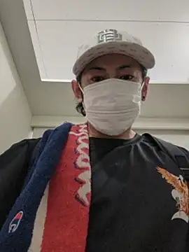 RYOTA8888888888 stripchat live cam model