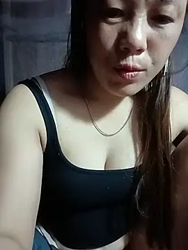 Sara_pusyy stripchat live cam model