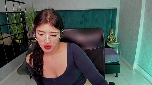 Antoniajblair stripchat live cam model