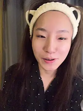 Uugirl00 stripchat live cam model