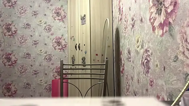 Miss_Aurelia stripchat live cam model