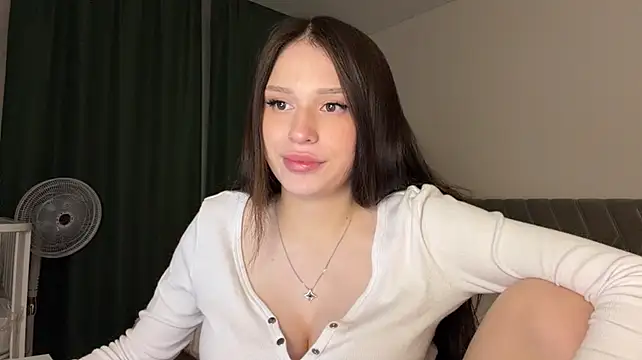 AliceWink stripchat live cam model