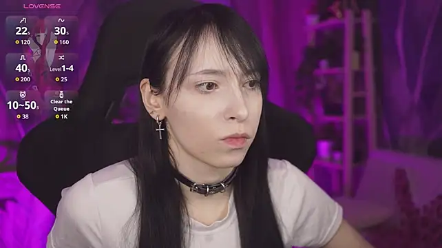 SeraphineSparda stripchat live cam model