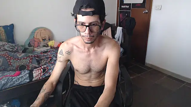 alisterxxx stripchat live cam model