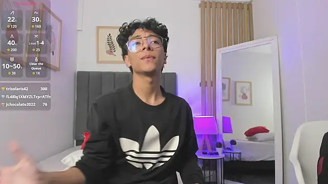 Adams__Bobby stripchat live cam model