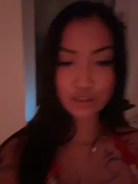 AsianLadyWan stripchat live cam model